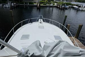 2005 Luhrs 38 Convertible thumbnail 13