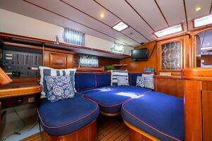 2003 Beneteau thumbnail 16