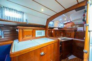 2003 Beneteau thumbnail 20