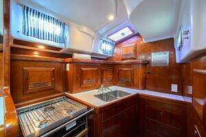 2003 Beneteau thumbnail 21