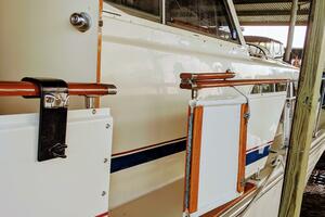 Rockin and Rollin 46ft Chris Craft Yacht For Sale