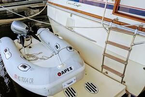 Rockin and Rollin 46ft Chris Craft Yacht For Sale