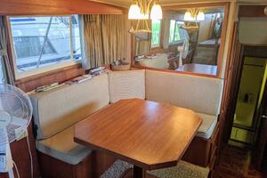 Rockin and Rollin 46ft Chris Craft Yacht For Sale
