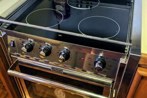 Rockin and Rollin 46ft Chris Craft Yacht For Sale