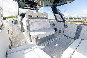 Yacht for sale 42FT (12.8M) CIGARETTE