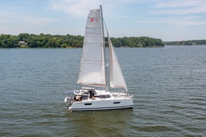 Catsby 42ft Fountaine Pajot Yacht For Sale
