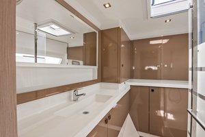 Catsby 42ft Fountaine Pajot Yacht For Sale