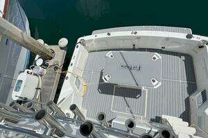 2002 Riviera 43 Flybridge thumbnail 16