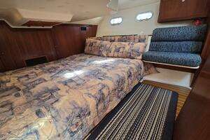 1998 Hunter 410 thumbnail 52