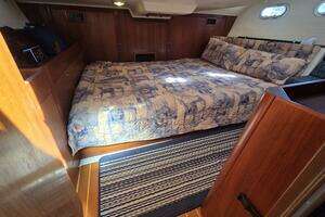 1998 Hunter 410 thumbnail 50