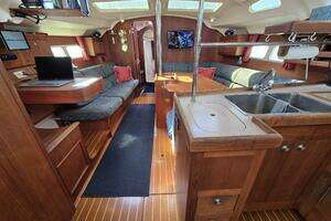 1998 Hunter 410 thumbnail 28