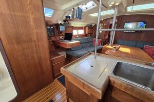 Safineia 41ft Hunter Yacht For Sale