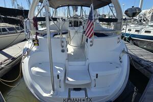 Safineia 41ft Hunter Yacht For Sale