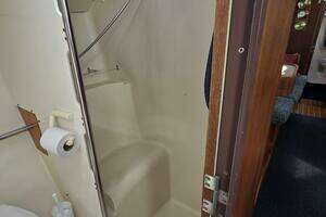 1998 Hunter 410 thumbnail 56
