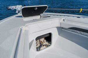 2025 Yellowfin 36 Offshore thumbnail 10