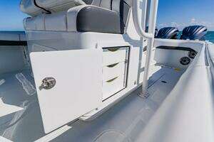 2025 Yellowfin 36 Offshore thumbnail 36