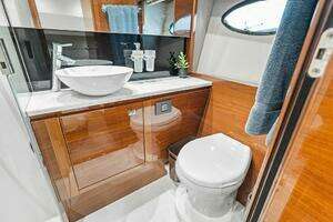 2016 Princess 60 Flybridge Motor Yacht thumbnail 32