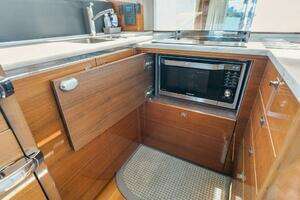2016 Princess 60 Flybridge Motor Yacht thumbnail 70