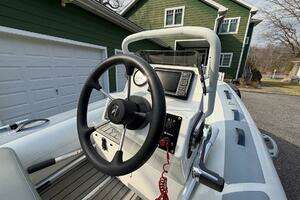 2004 Sea Ray 500 Sundancer thumbnail 53