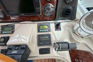 2004 Sea Ray 500 Sundancer thumbnail 18