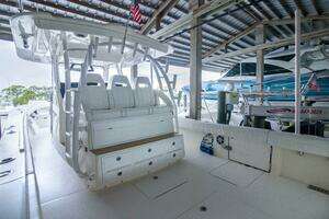 2021 Regulator 41 Center Console thumbnail 11