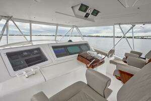 2007 Viking 68 Convertible thumbnail 18