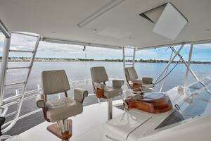 2007 Viking 68 Convertible thumbnail 19