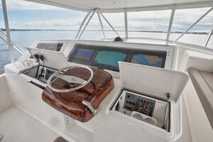 Viking 68 - Mobster - Flybridge, Electronics