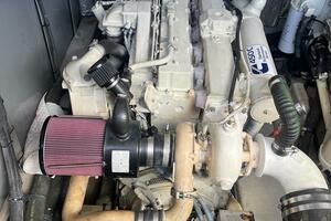 2003 Sea Ray 410 Express Cruiser thumbnail 13
