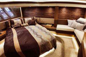 2016 Sea Ray L590 Fly thumbnail 14
