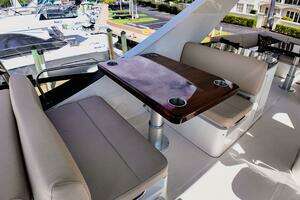 2016 Sea Ray L590 Fly thumbnail 24