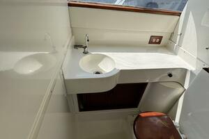 Last Pitch 31ft Bertram Yacht For Sale