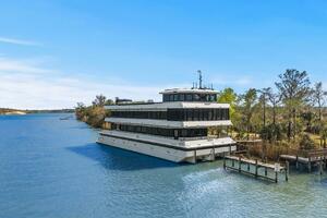 Shine Down 120ft Breaux Brothers Yacht For Sale