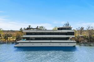 Shine Down 120ft Breaux Brothers Yacht For Sale