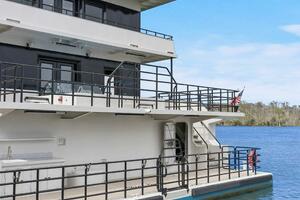 Shine Down 120ft Breaux Brothers Yacht For Sale