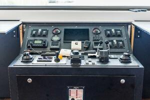 Shine Down 120ft Breaux Brothers Yacht For Sale