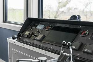 Shine Down 120ft Breaux Brothers Yacht For Sale