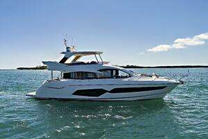 2019 Sunseeker Manhattan 66 thumbnail 3