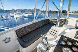 1991 Ocean Yachts Super Sport thumbnail 16