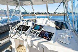 1991 Ocean Yachts Super Sport thumbnail 19