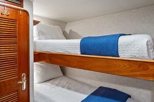 SILVER SEAS 107ft Burger Yacht For Sale