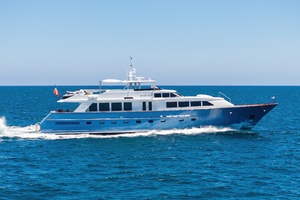 SILVER SEAS 107ft Burger Yacht For Sale