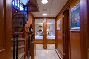 SILVER SEAS 107ft Burger Yacht For Sale