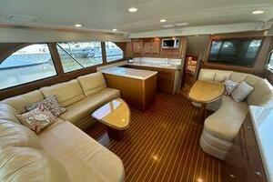 MERRY YACHT Worth Avenue Yachts