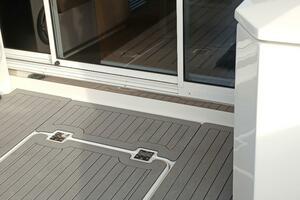 41ft Cruisers Yachts Yacht For Sale