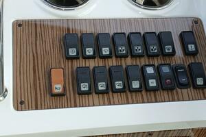 41ft Cruisers Yachts Yacht For Sale