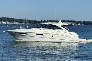 41ft Cruisers Yachts Yacht For Sale