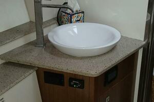 41ft Cruisers Yachts Yacht For Sale