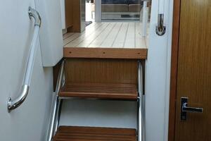 41ft Cruisers Yachts Yacht For Sale