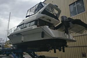 43ft Bayliner Yacht For Sale